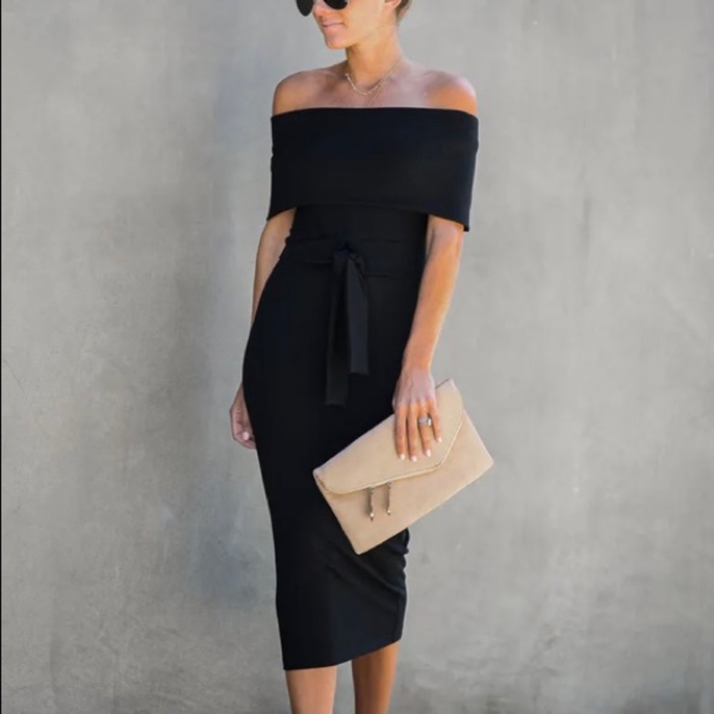 Vici Top Secret Ribbed Off the Shoulder Dress. Size Small